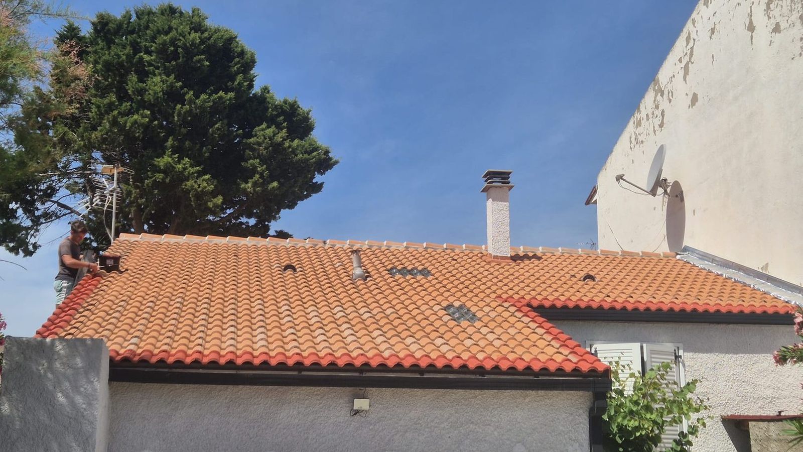 Couvreur Saint-Génis-des-Fontaines 66740 - travaux de couverture et rénovation de toiture