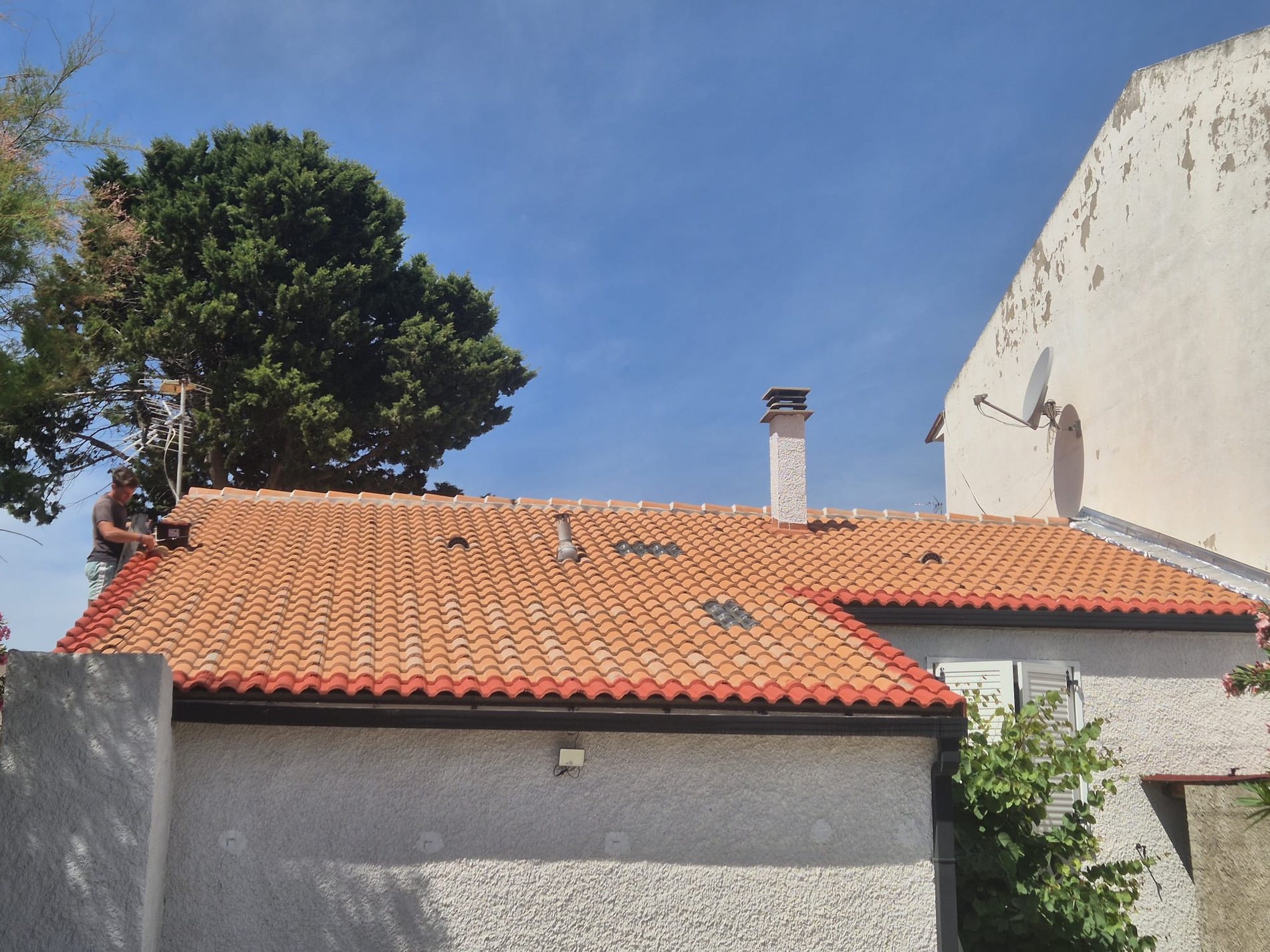 Travaux de toiture Artisan Beucher liés au thème pose de gouttières 66 dans le 66